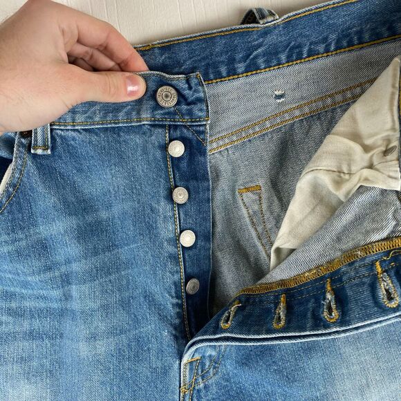 Levi's 501 Original Fit Jeans Men’s 38x32 Blue Straight Leg Button Fly Denim - Picture 4 of 10